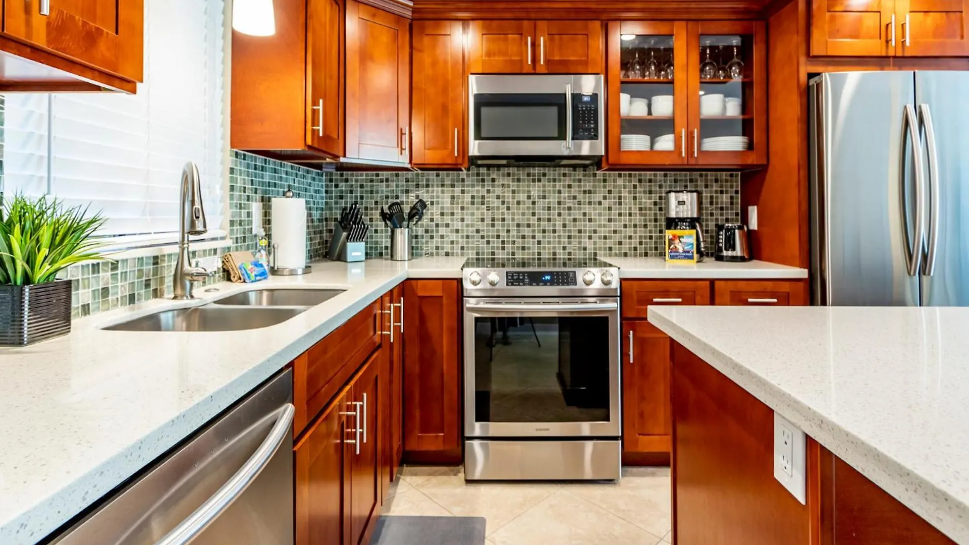 Pacific Shores A-209 كيهي 0*,